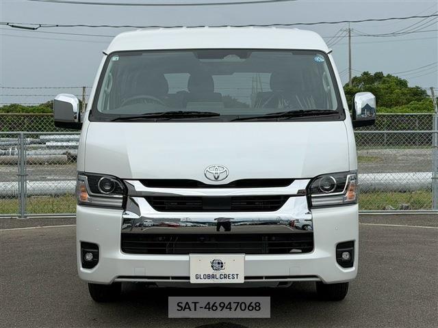 Toyota HIACE VAN 2026-04 8849237-3