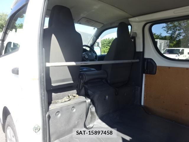 Toyota HIACE VAN 2022-03 8871122-10