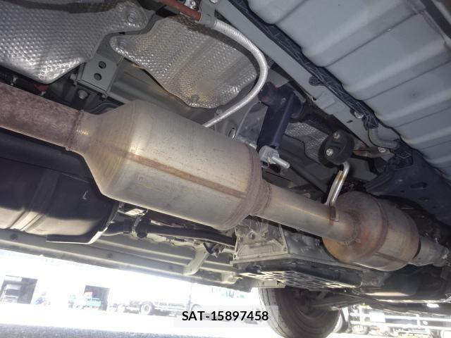 Toyota HIACE VAN 2022-03 8871122-22