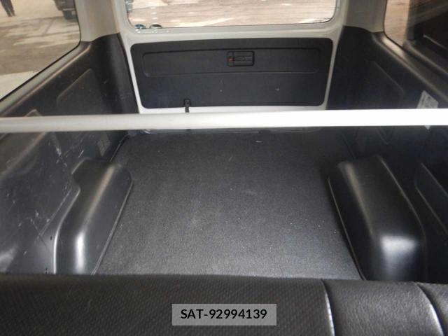 Toyota HIACE VAN 2013-01 8871123-13