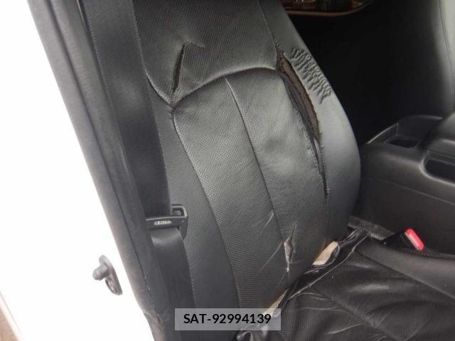 Toyota HIACE VAN 2013-01 8871123-29