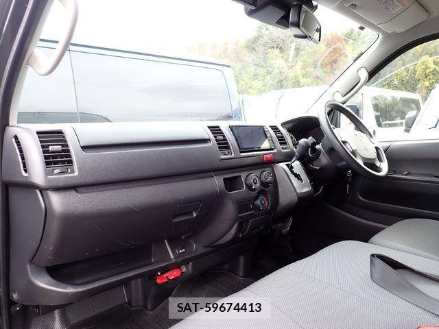 Toyota HIACE VAN 2021-06 3906030-20