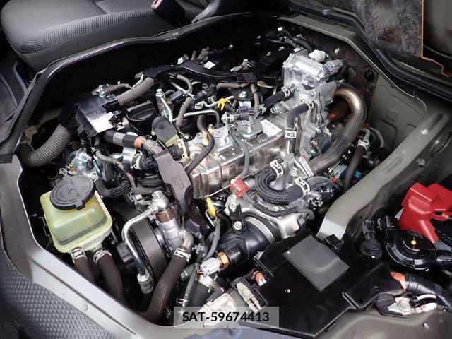 Toyota HIACE VAN 2021-06 3906030-29