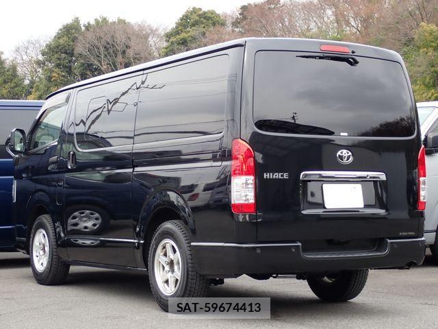 Toyota HIACE VAN 2021-06 3906030-3