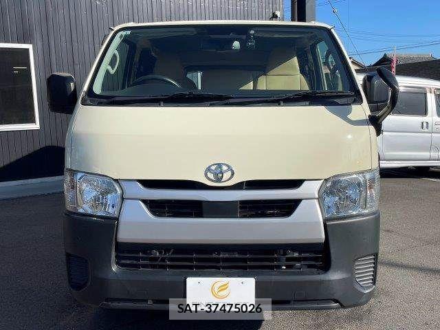 Toyota HIACE VAN 2021-03 3769303-18