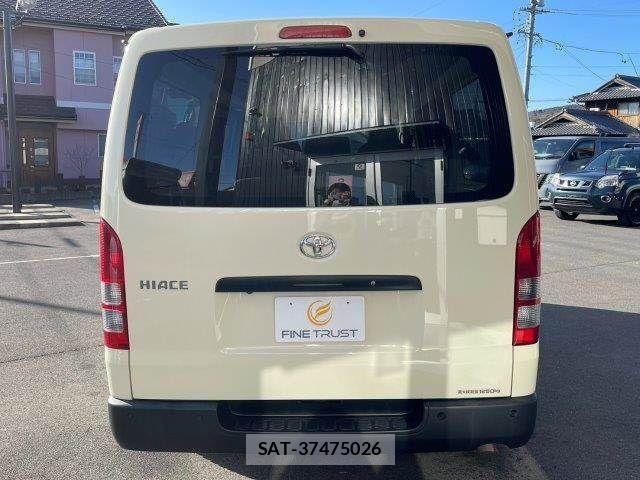 Toyota HIACE VAN 2021-03 3769303-23