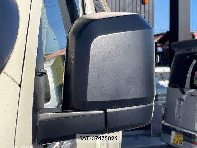 Toyota HIACE VAN 2021-03 3769303-26