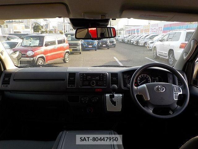 Toyota HIACE VAN 2021-02 4324674-1
