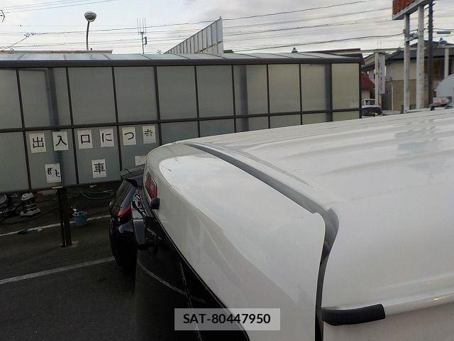 Toyota HIACE VAN 2021-02 4324674-21