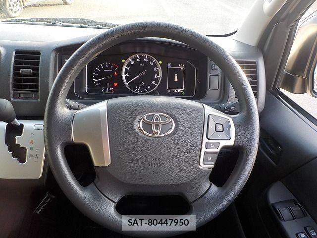 Toyota HIACE VAN 2021-02 4324674-7