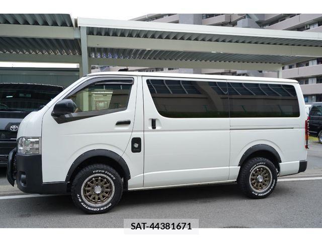 Toyota HIACE VAN 2019-07 522814-16