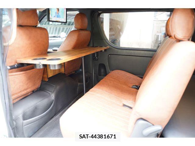 Toyota HIACE VAN 2019-07 522814-24