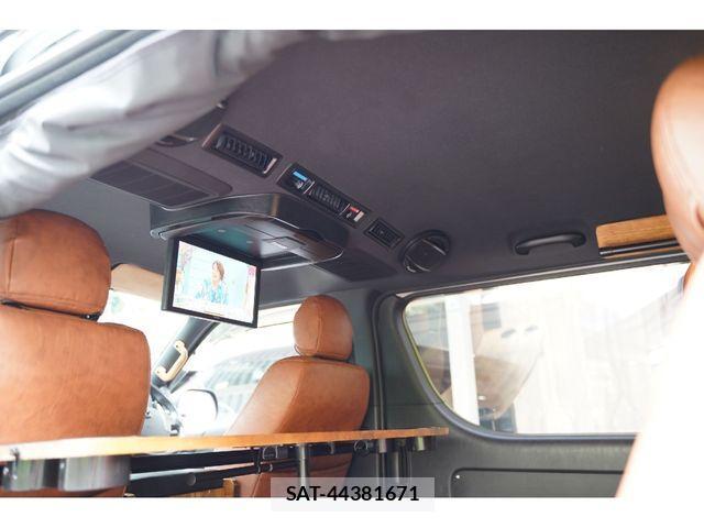 Toyota HIACE VAN 2019-07 522814-25