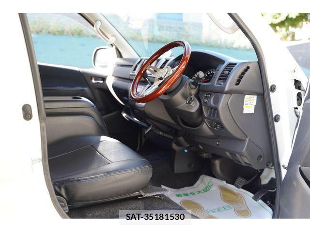 Toyota HIACE VAN 2014-09 529251-24