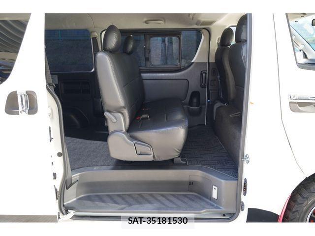 Toyota HIACE VAN 2014-09 529251-28
