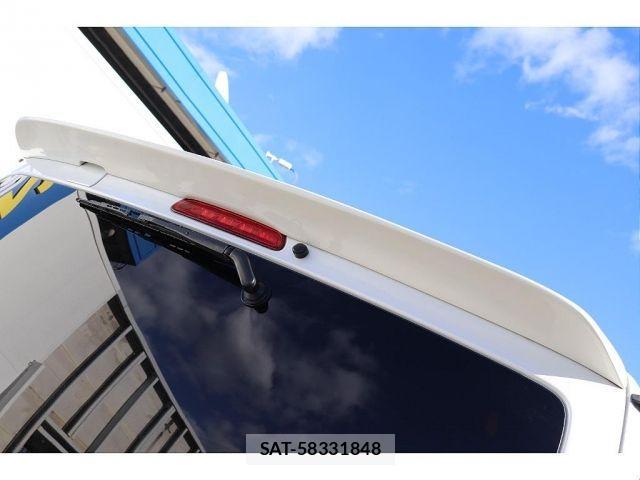 Toyota HIACE VAN 2013-01 531653-9
