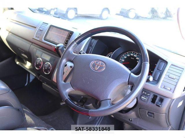 Toyota HIACE VAN 2013-01 531653-12