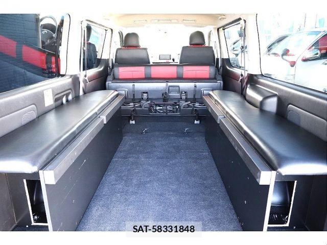 Toyota HIACE VAN 2013-01 531653-16