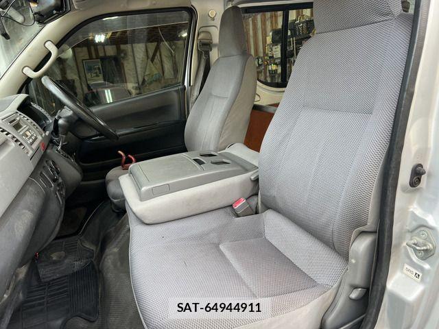 Toyota HIACE VAN 2004-12 735135-10
