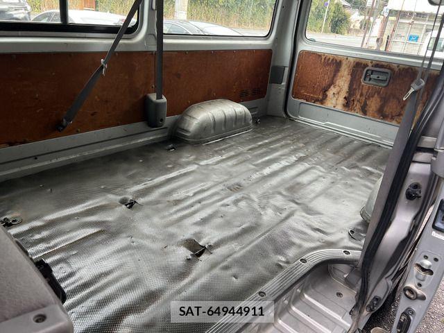 Toyota HIACE VAN 2004-12 735135-15