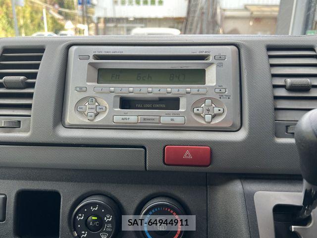 Toyota HIACE VAN 2004-12 735135-5