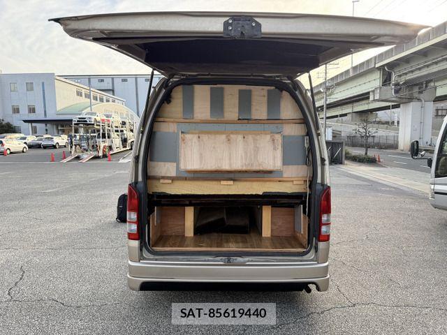 Toyota HIACE VAN 2011-09 866532-19