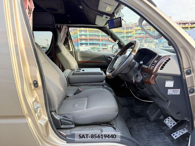 Toyota HIACE VAN 2011-09 866532-8