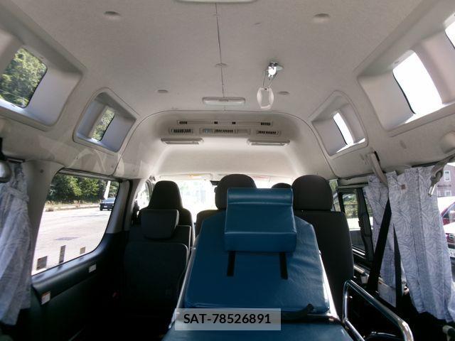 Toyota HIACE VAN 2020-03 1212426-14