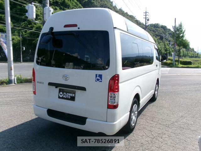 Toyota HIACE VAN 2020-03 1212426-2