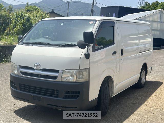 Toyota HIACE VAN 2005-05 1221617-2