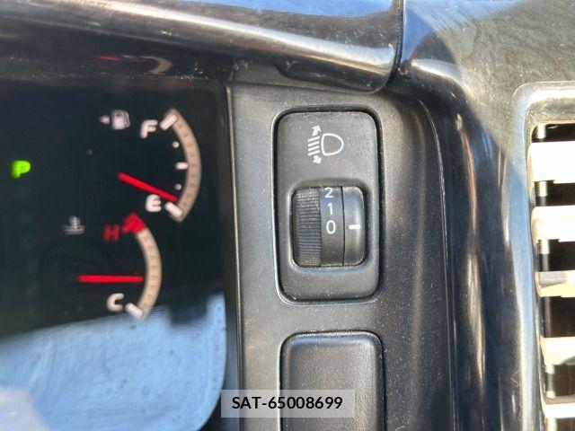 Toyota HIACE VAN 2008-10 1221623-16