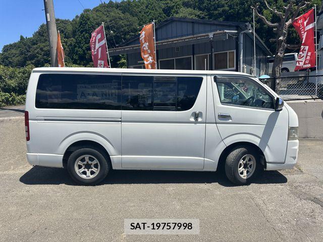 Toyota HIACE VAN 2008-06 1221622-19