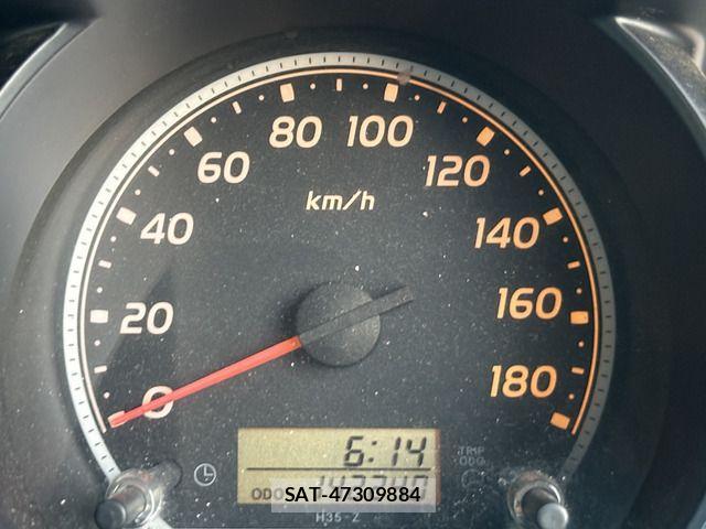 Toyota HIACE VAN 2005-09 1221618-11