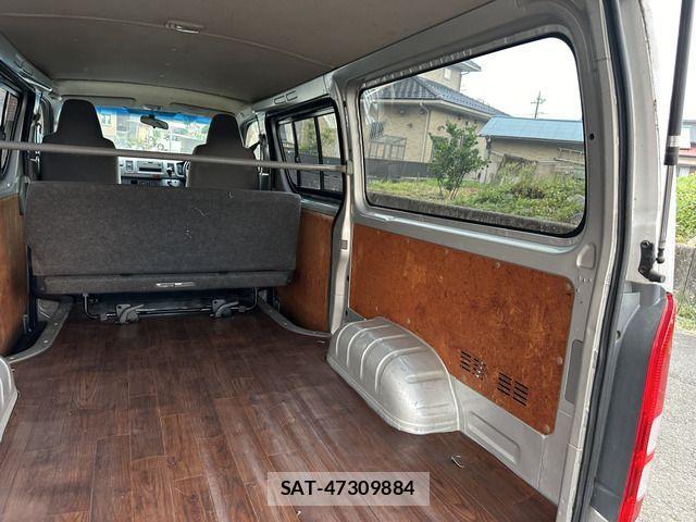 Toyota HIACE VAN 2005-09 1221618-18