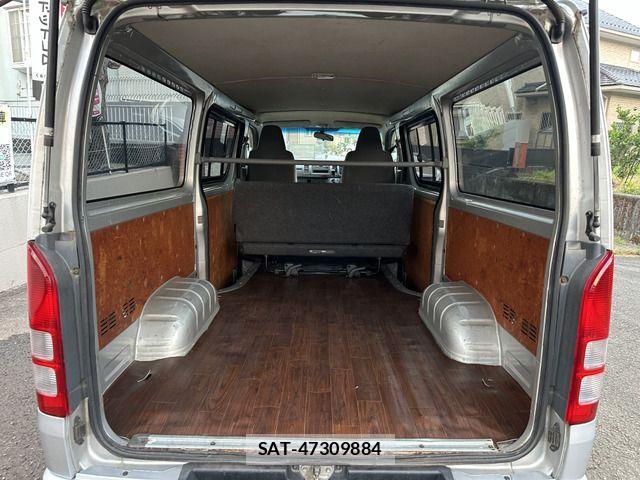 Toyota HIACE VAN 2005-09 1221618-6