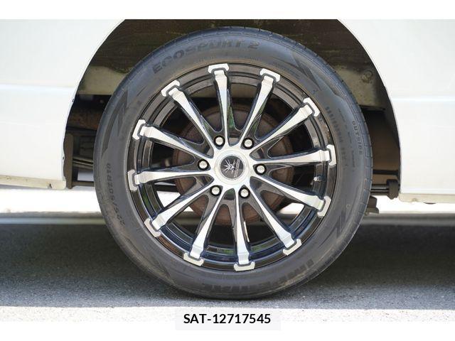 Toyota HIACE VAN 2017-05 1302060-10