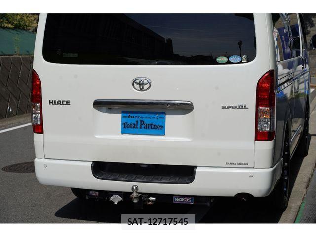 Toyota HIACE VAN 2017-05 1302060-14