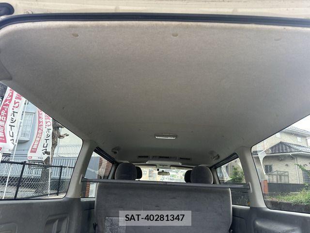 Toyota HIACE VAN 2008-11 1307723-11