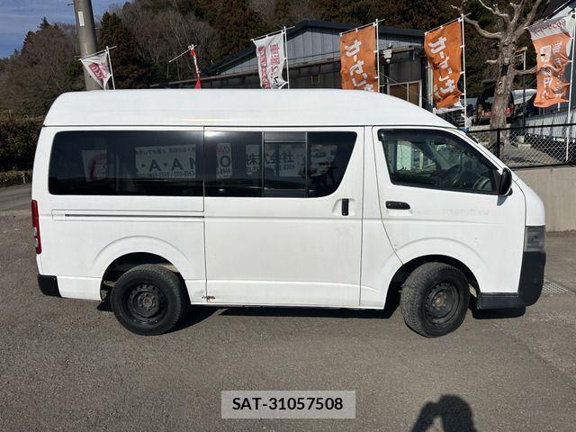 Toyota HIACE VAN 2009-11 1324593-16