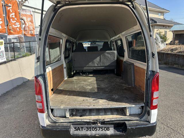 Toyota HIACE VAN 2009-11 1324593-6