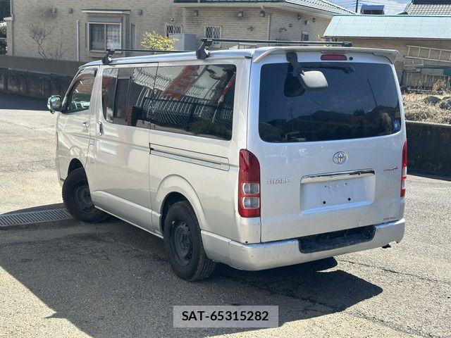 Toyota HIACE VAN 2005-10 1326074-1