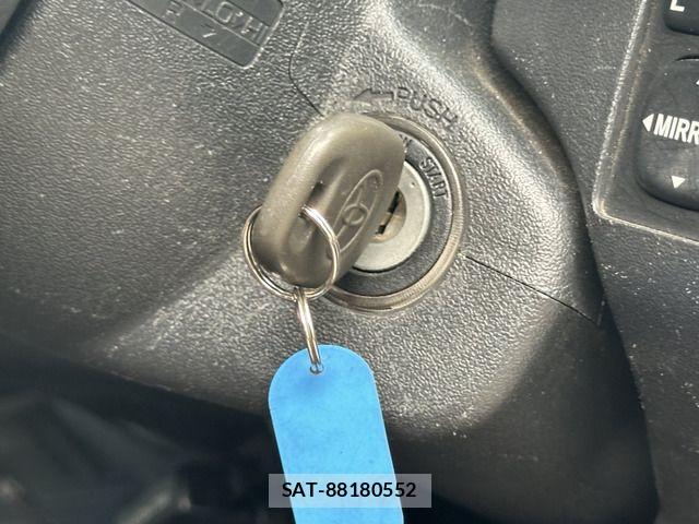 Toyota HIACE VAN 2008-01 1338507-17