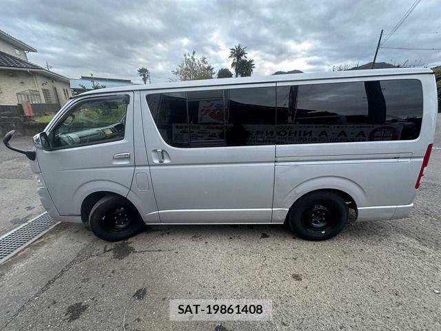 Toyota HIACE VAN 2006-03 1428658-3