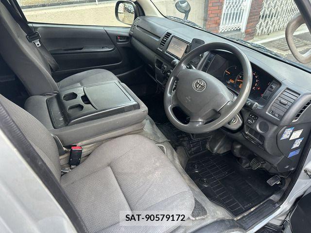 Toyota HIACE VAN 2015-03 1428660-16