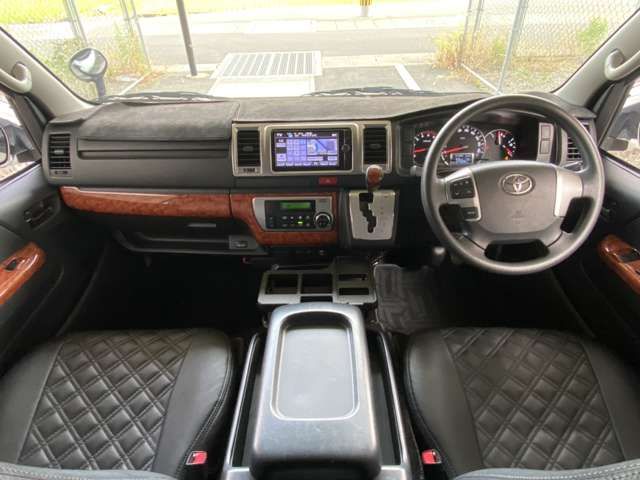 Toyota HIACE VAN 2014-03 1463466-2