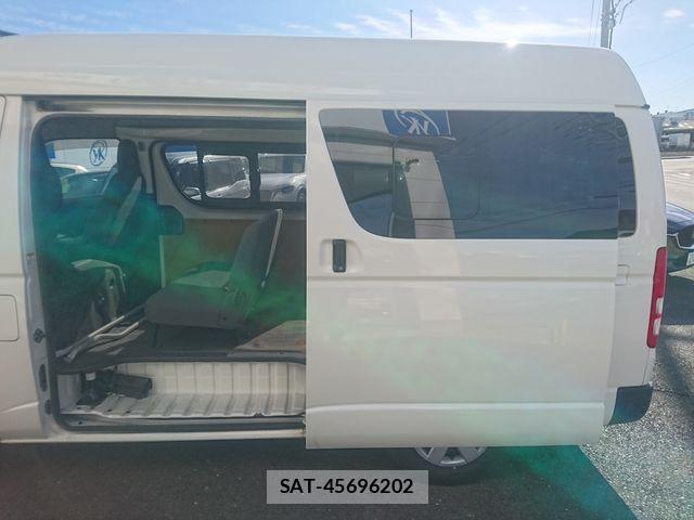 Toyota HIACE VAN 2019-09 1472713-13