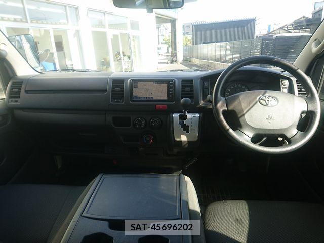 Toyota HIACE VAN 2019-09 1472713-20