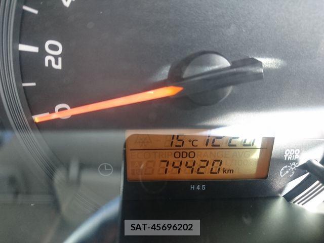 Toyota HIACE VAN 2019-09 1472713-23
