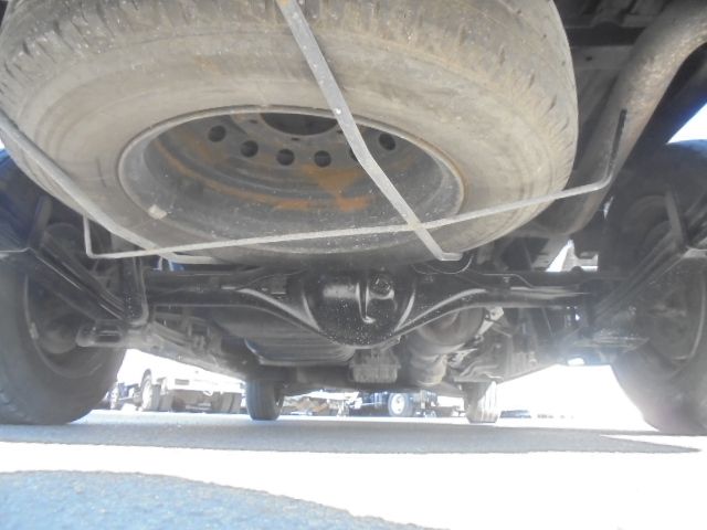 Toyota HIACE VAN 2010-11 1545722-23