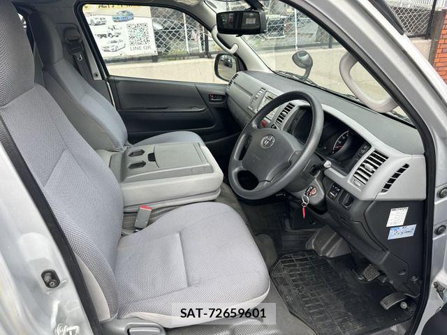 Toyota HIACE VAN 2007-09 1585785-15